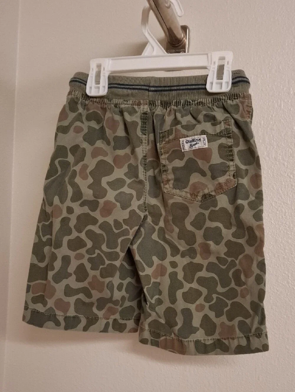 OshKosh B'gosh Boys Camouflage Cargo Shorts - Green/Brown
